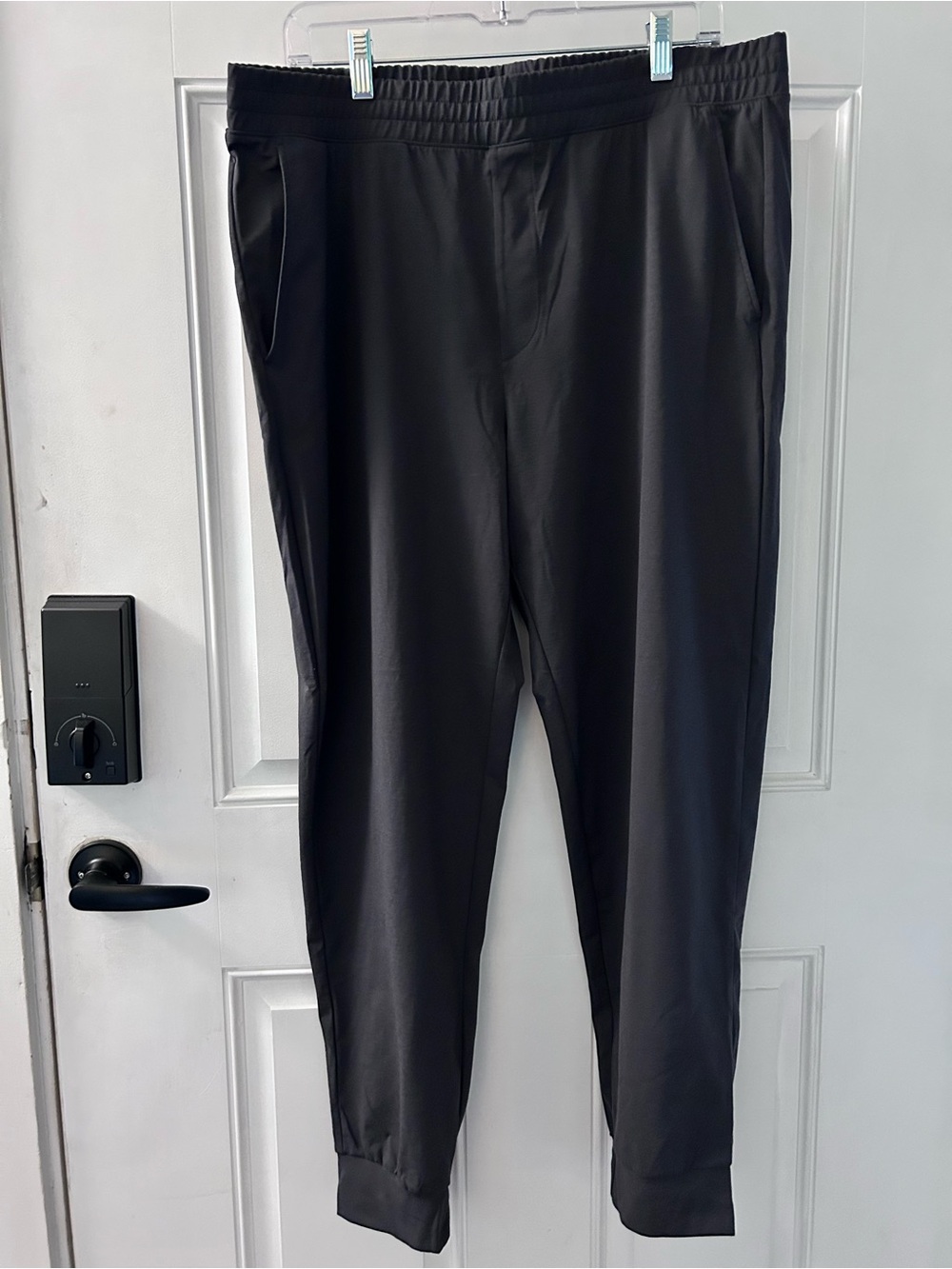 Uniqlo Women's Black Jogger Sweatpants